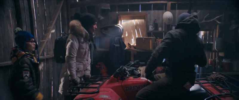 Benjamin, hand me one of them gas cans