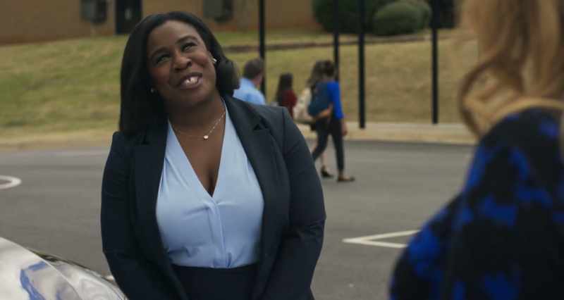 Bennett's applying to Yale? - Yeah. [chuckles]