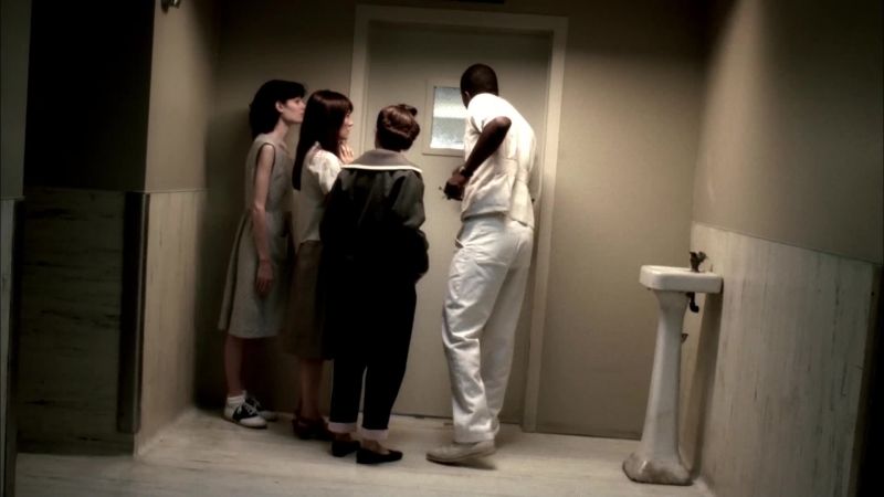 Bettie's not moving, Anton. Take her out