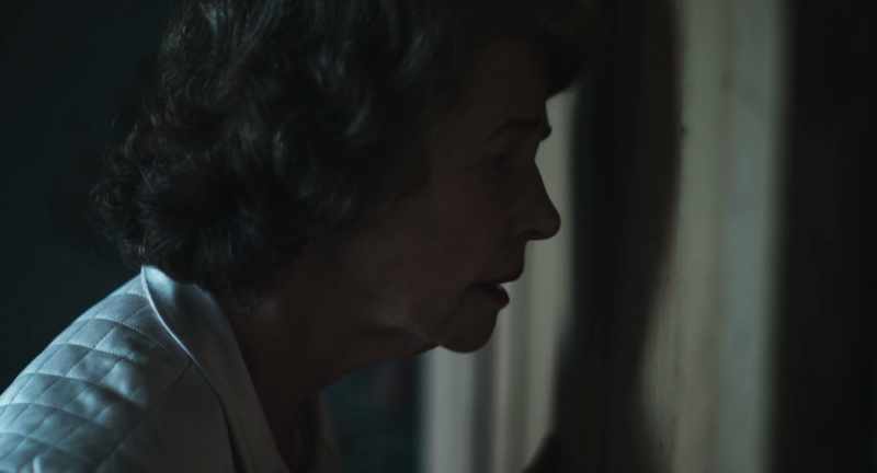 Betty! Unlock the door!