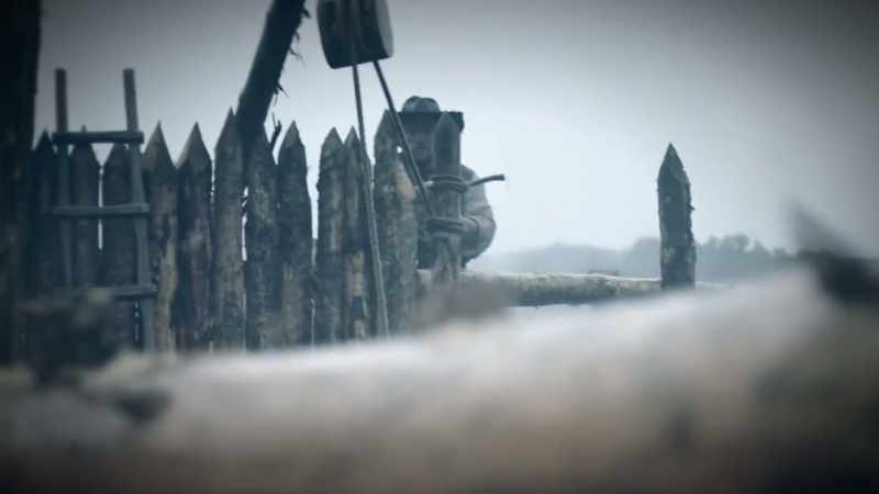 Between military fortifications and a rush