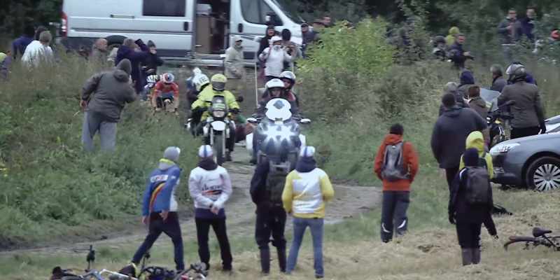 Big crash there for Elisa Longo Borghini