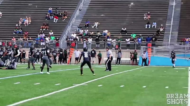 Big throw from Harris