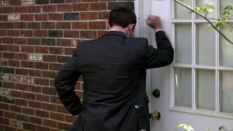 Bigham: I START BEATING ON THE FRONT DOOR