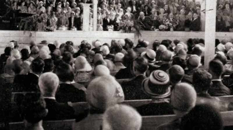 [Billy Graham] By that time I was coming under conviction that I was a sinner