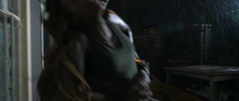 Bitch keep quiet. - [screaming intensifies] Mama!