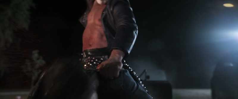 (blood dripping) (knife thumping)