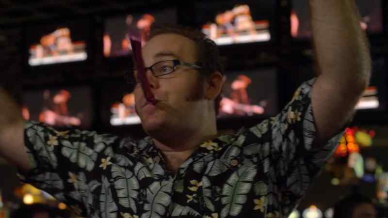 [ Blowing Horn ] I'm gettin' married! I'm gettin' married!