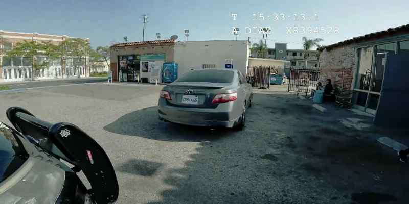 [body cam beeps]