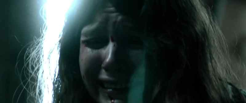 (Body thuds) - (Video game clamoring)
