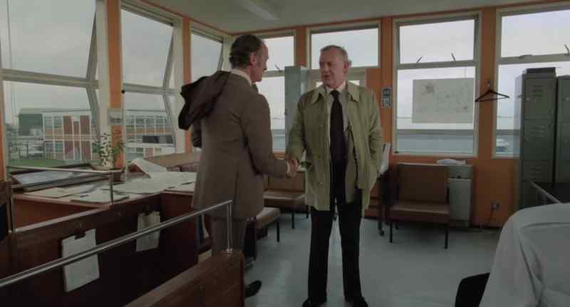 Bonjour, Inspector. -Bonjour
