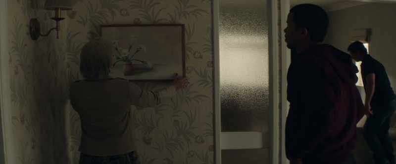 Boring Betty in her boring house