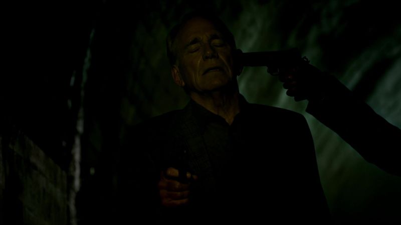 BOSCH: Drop the fucking gun