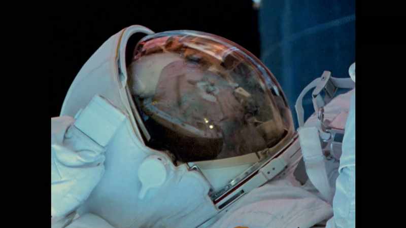 Both as an astronomer and an astronaut to take my two hands and put them on