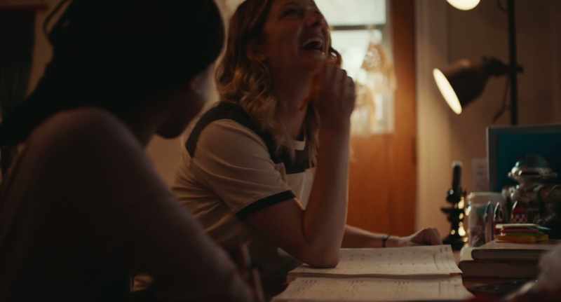 (both faintly chattering) (Sophie laughing)