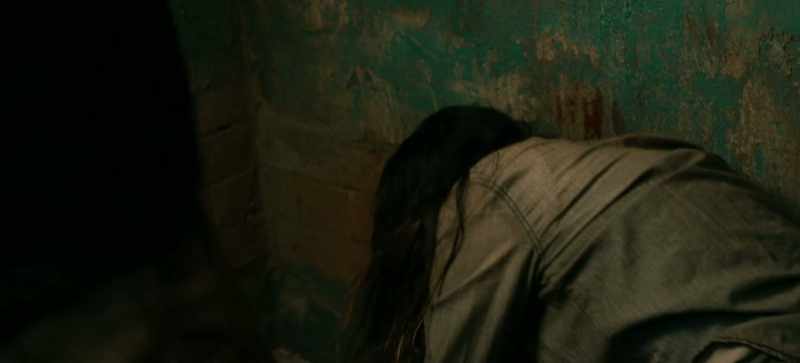[both grunting]
