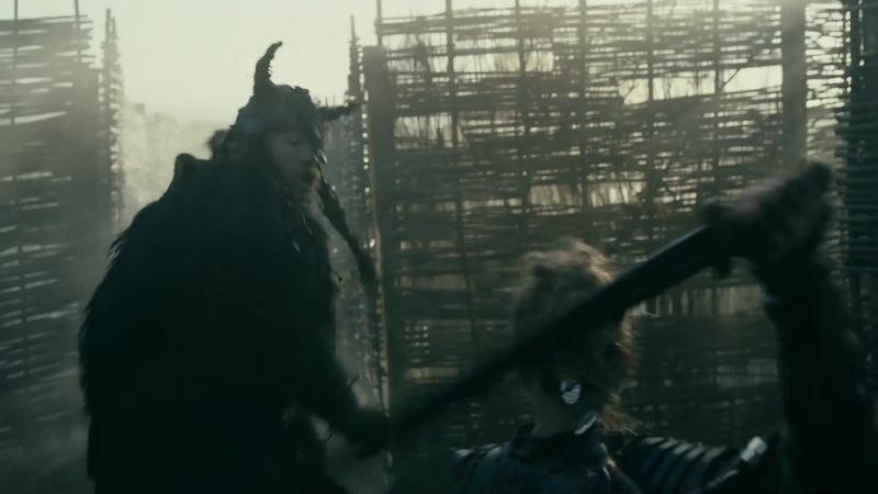 [both grunting] - [swords clashing]