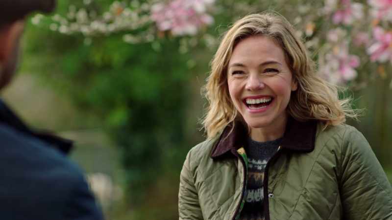 (both laughing)