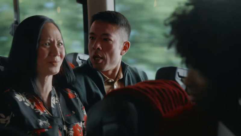 (both speaking Cantonese)