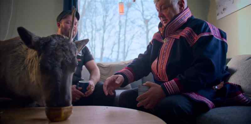 [both speaking Sámi]