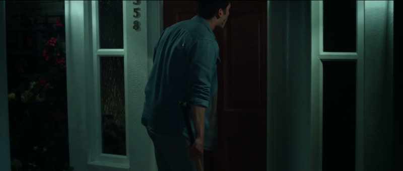 Brady, open up! Brady, get out here! - You go