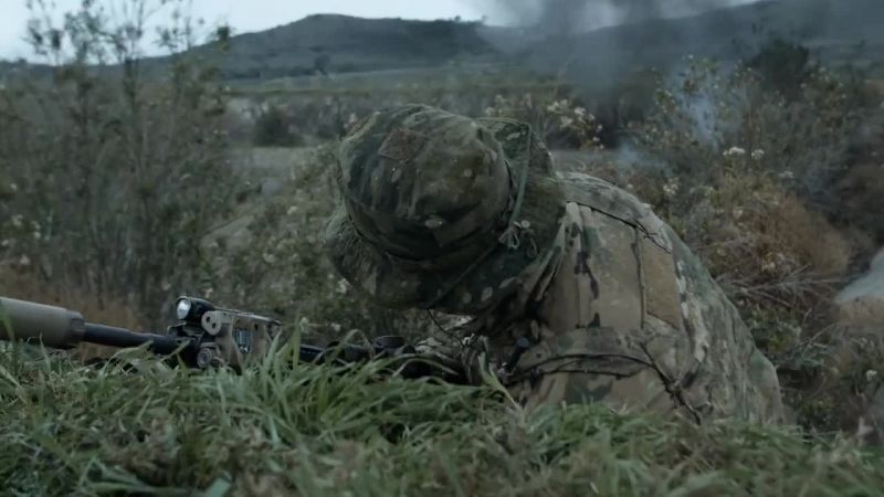 Bravo 3, get to the LZ