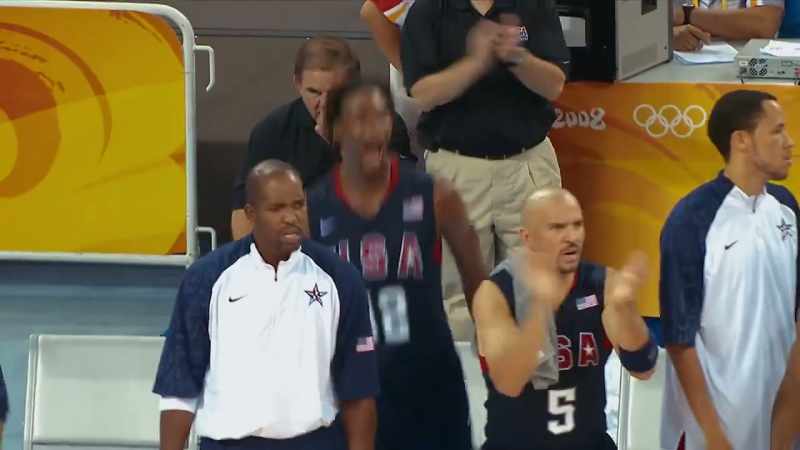 [Breen] 98-92. Another three. Kobe Bryant gets it to go!