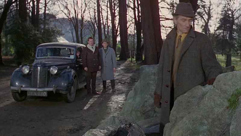 Brian, hold it! Come back to the car