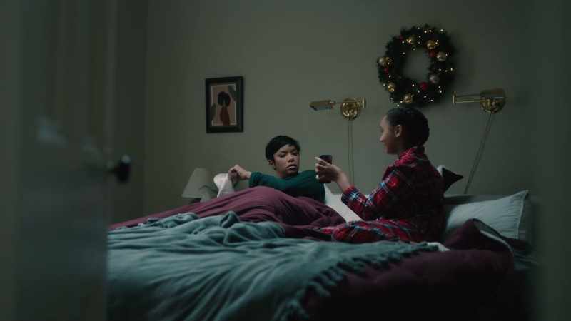 [Brianna] That's why. -[Julian] I'm cheating?