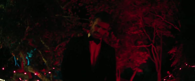 (bride grunting)