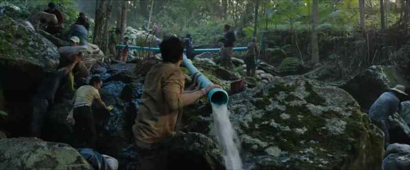 Bring down more pipe!