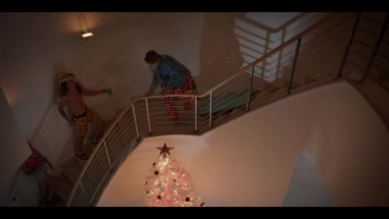 �Bro House!