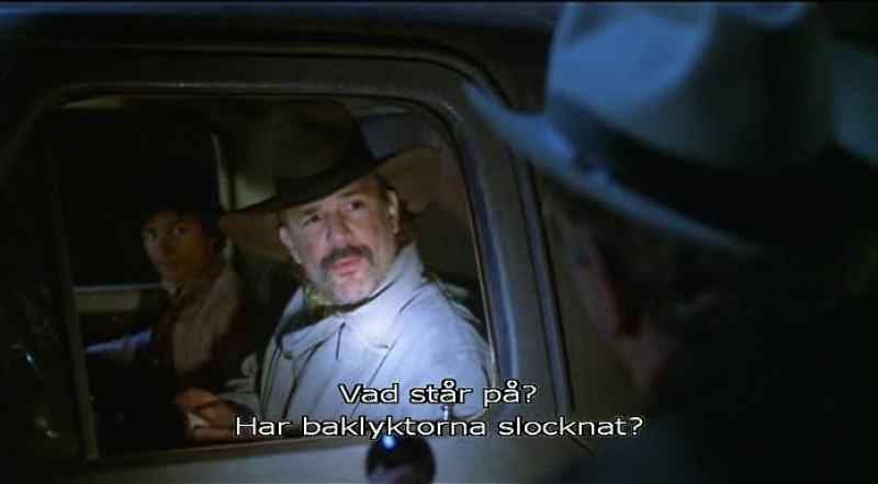 Buenas Noches, senor. - Good evening