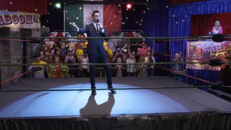 Buenos días and welcome to Lucha Kaboom!