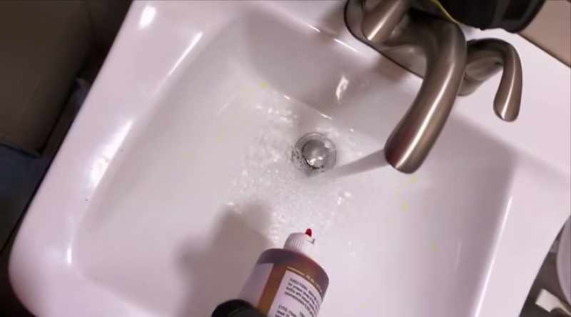 Bully heads into the bathroom to run the dye test