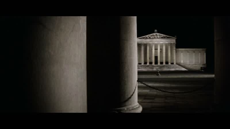 Buono. Chi c'è? Chi c'è qua? Buono!