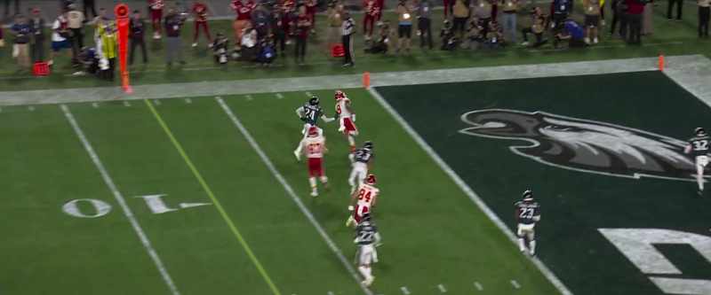[Burkhardt] Mahomes. Pressure