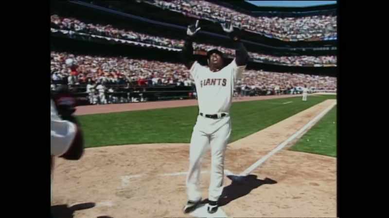 Buscando o recorde de home runs