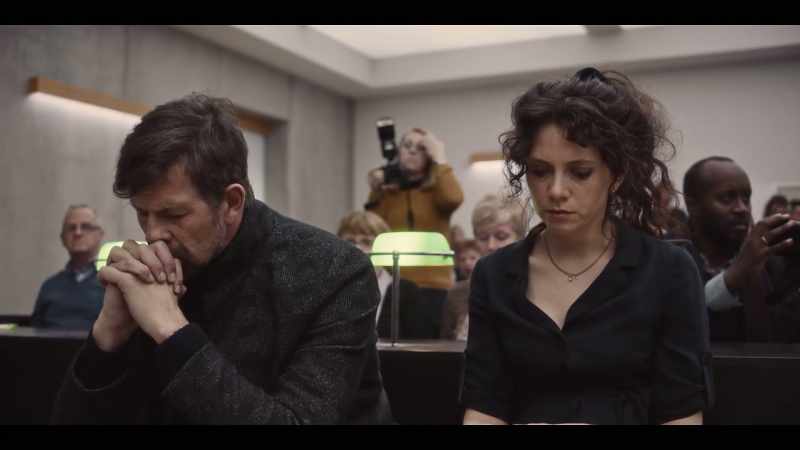 But if Claire died while they were taking photos