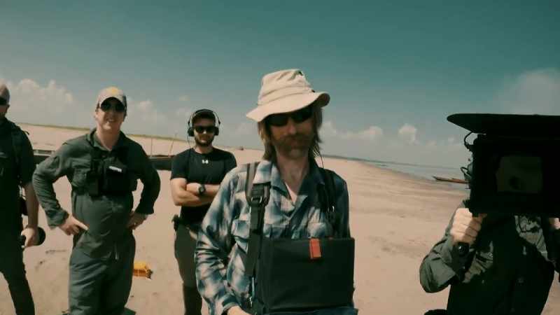 BUT DON, THE DIRECTOR, GUILTY FACE
