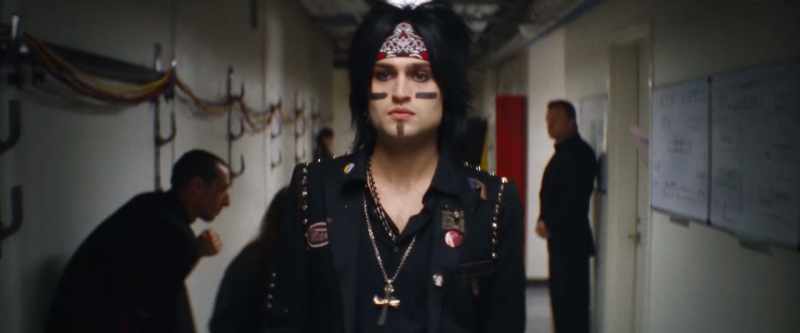 �� But my heart's of gold ♪