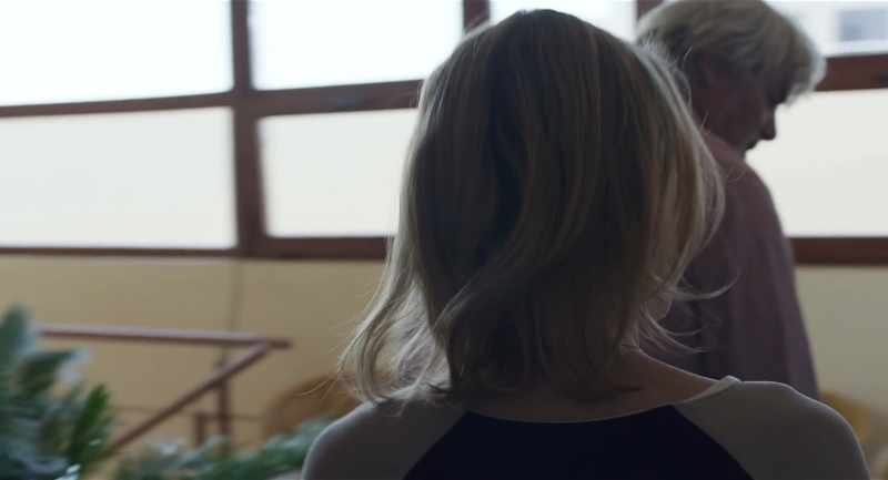 But I can't leave you here like this. - It's not that bad