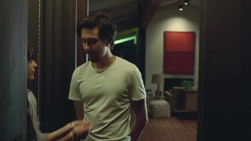 But look it, he's looking at a house - John Paul