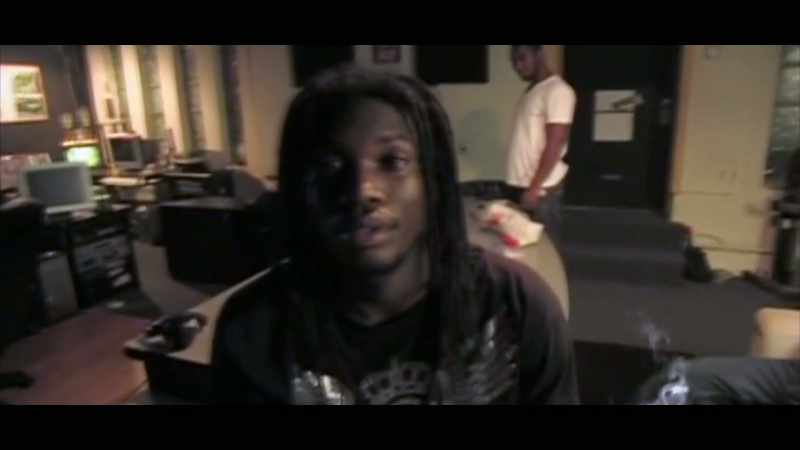 �� But never ever could they make the hood ♪