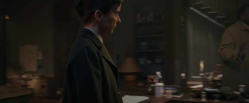 [buzzer ringing] -Dr. Fox, there is no sign…
