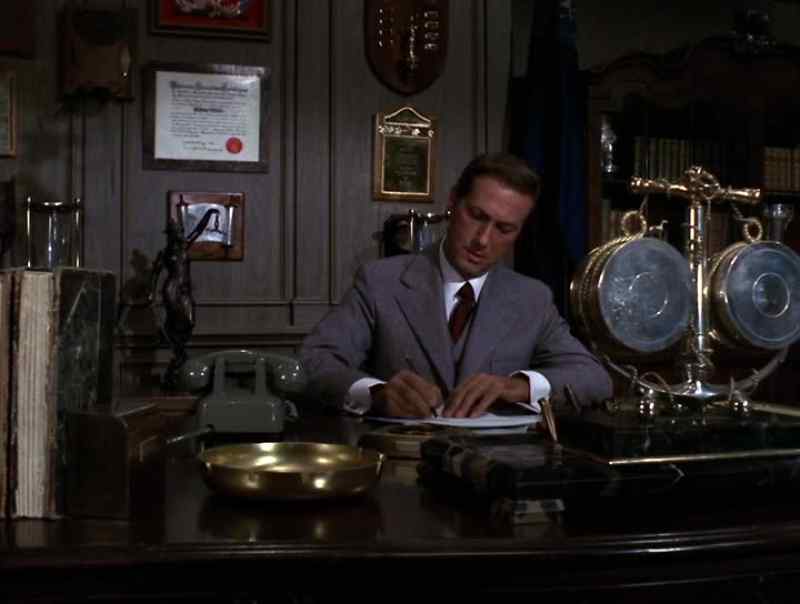 [ BUZZES ]