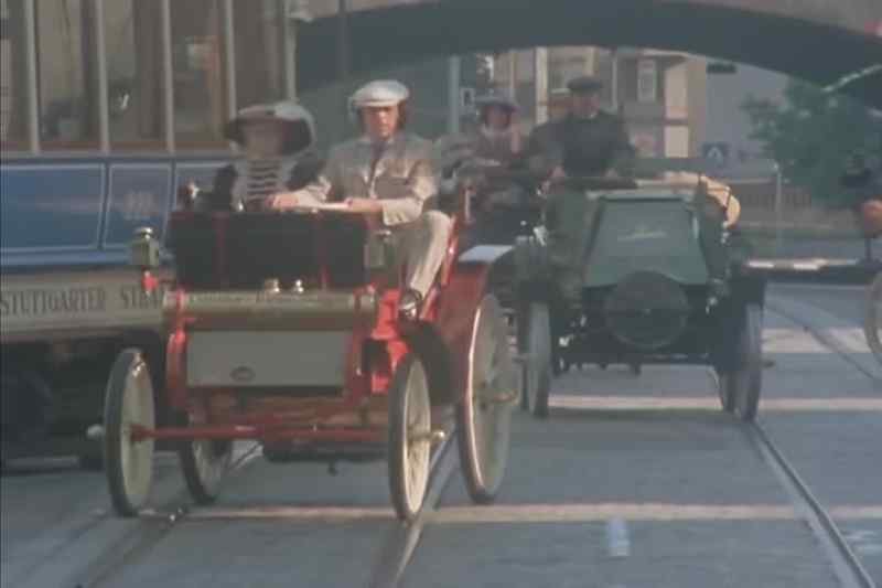 By 1895, anybody who was anybody
