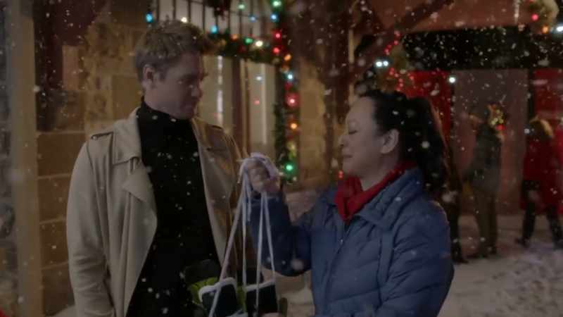 By the way, I'm Gabe. - I'm Ally. This is Dawn