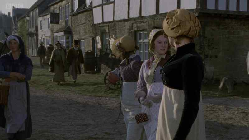 'Bye, Lizzy! - Isn't that Captain Carter? Make haste!