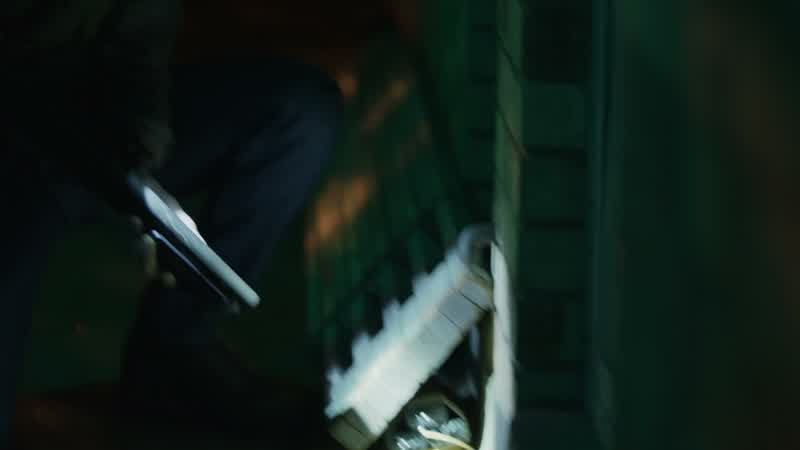 C4. I've seen stuff like this overseas. I'm not a bomb tech... but I think I can disable it. - Yeah?